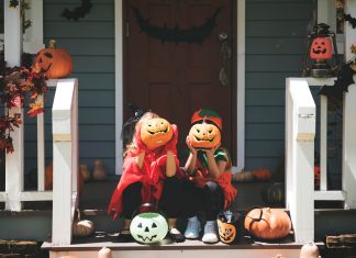 Đổi ngay bộ hình nền Halloween mới nhất để sẵn sàng cho ngày hội hóa trang halloween-2